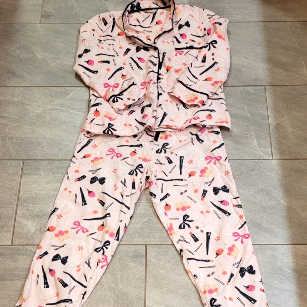 Kate Spade Pink Pajama Set with Black Accents